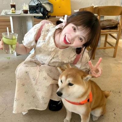 出位俏娇娃